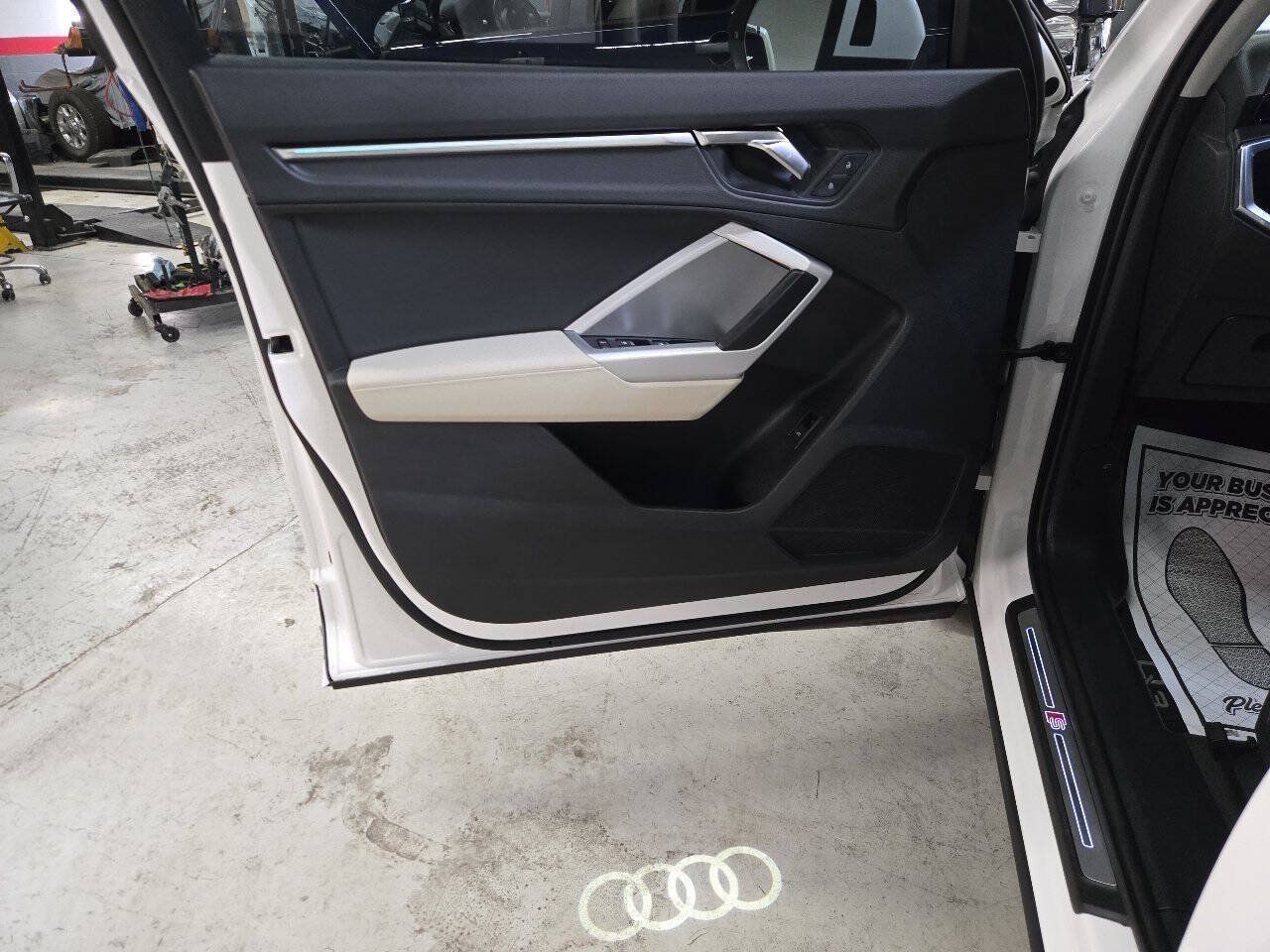 Used 2021 Audi Q3 2.0T Premium Plus w/ Premium Plus Package AWD/4WD image 19