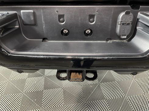 Used 2024 RAM 2500 Laramie w/ Safety Group AWD/4WD image 47