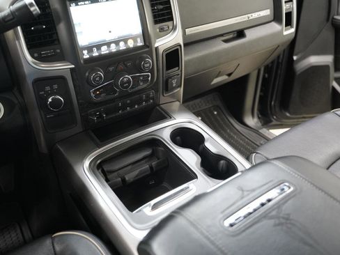 Used 2017 RAM 2500 Limited image 21