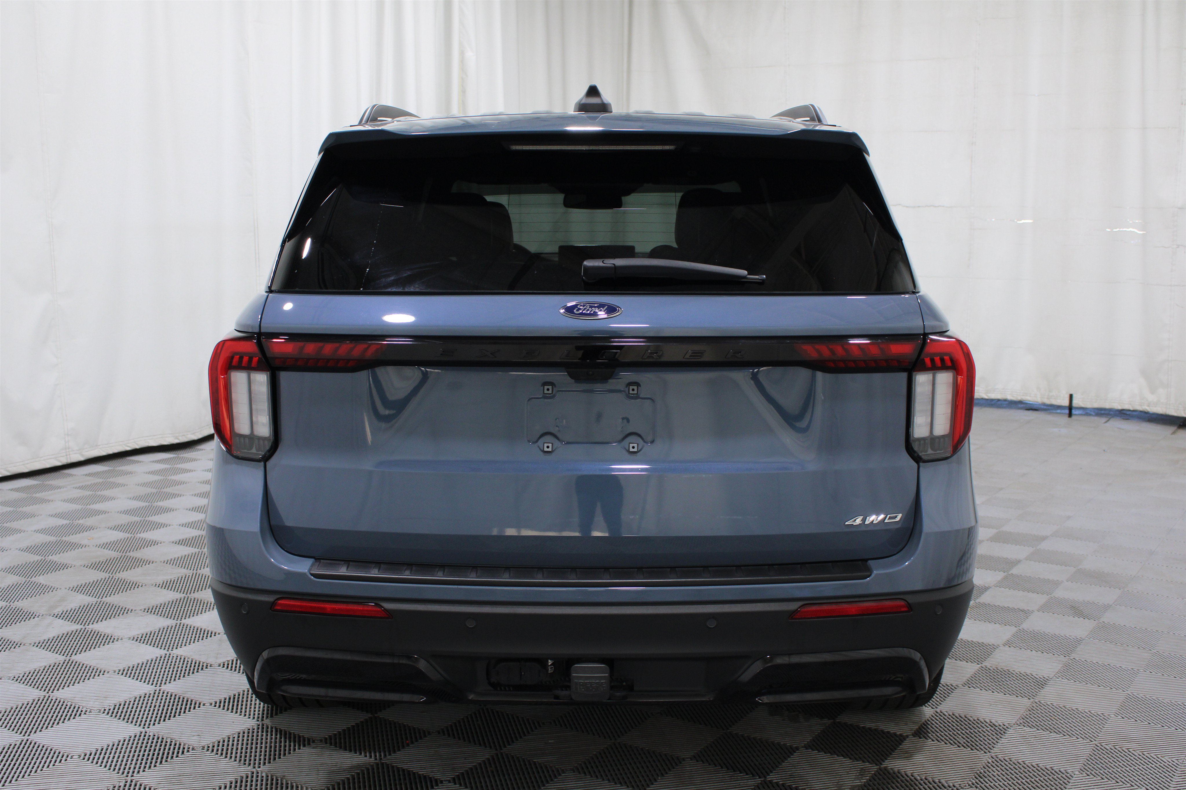 Used 2025 Ford Explorer ST-Line w/ Premium Package AWD/4WD image 35