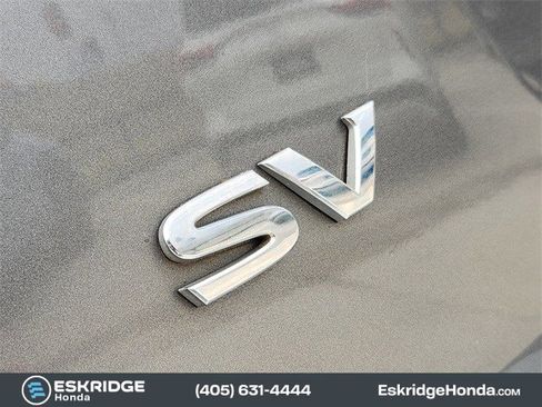 Used 2020 Nissan Pathfinder SV image 12