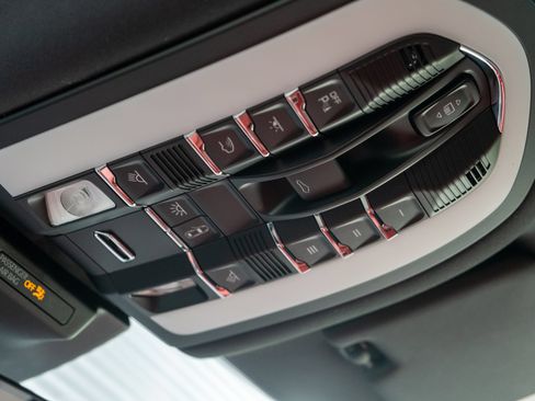 New 2026 Porsche Macan S AWD/4WD image 41