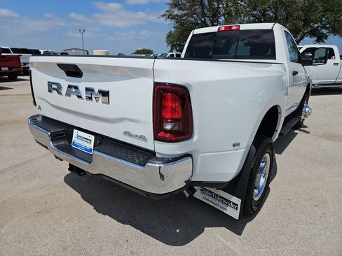 New 2026 RAM 3500 Tradesman AWD/4WD image 7