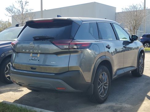 Certified 2023 Nissan Rogue S image 4