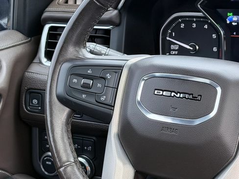 Used 2021 GMC Yukon Denali w/ Denali Premium Package AWD/4WD image 20