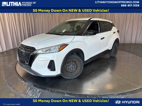 Used 2023 Nissan Kicks S FWD image 1