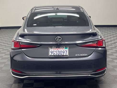 Certified 2023 Lexus ES 300h w/ Premium Package FWD image 6
