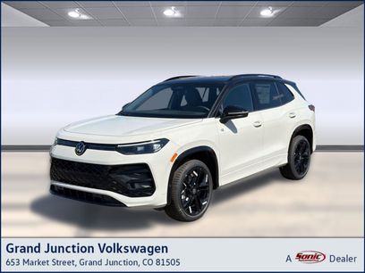 New 2026 Volkswagen Tiguan SE R-Line