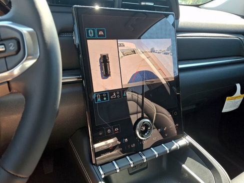 New 2026 GMC Terrain Denali AWD/4WD image 12