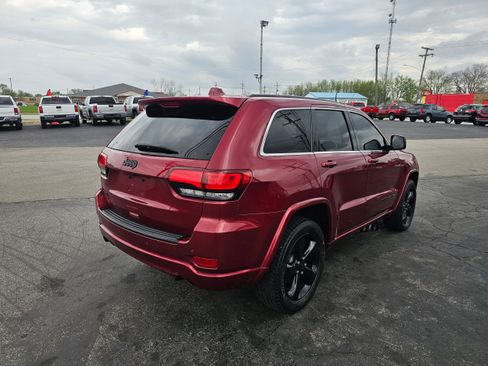 Used 2015 Jeep Grand Cherokee Altitude image 5