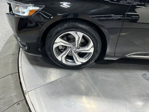 Used 2018 Honda Accord EX-L image 32