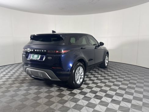 Used 2023 Land Rover Range Rover Evoque S AWD/4WD image 9