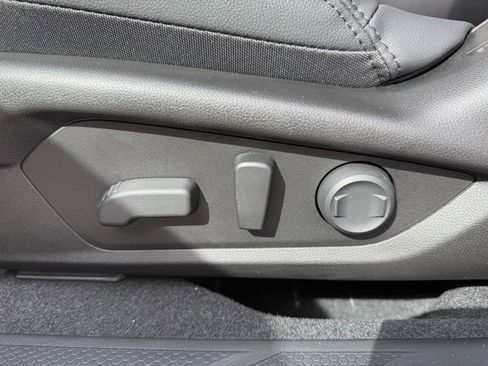 New 2026 Subaru Outback Premium image 24