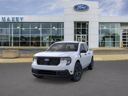 New 2026 Ford Maverick XLT w/ 4K Tow Package AWD/4WD image 98