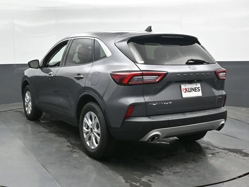 Used 2024 Ford Escape Active AWD/4WD image 11
