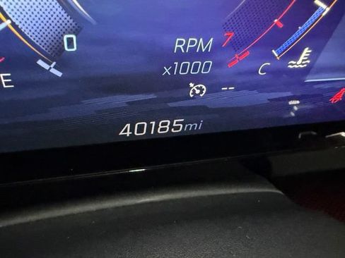 Used 2024 Chevrolet Traverse RS AWD/4WD image 54