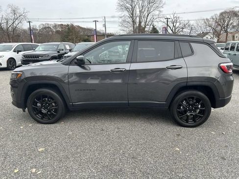 Used 2022 Jeep Compass Altitude image 6