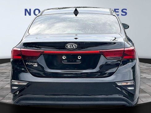 Used 2019 Kia Forte Sedan FWD image 5