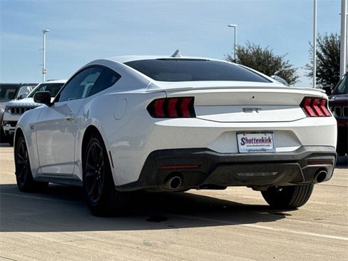 Used 2024 Ford Mustang GT image 6