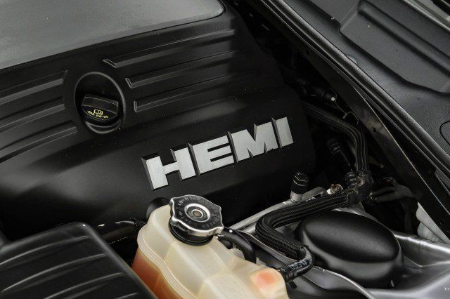 Used 2013 Dodge Challenger R/T RWD image 48