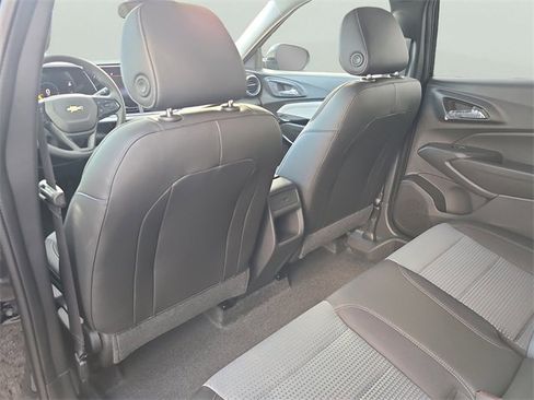 New 2026 Chevrolet Trax LT image 15