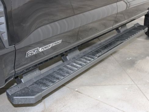 New 2026 Ford F250 Lariat w/ Black Appearance Package image 13