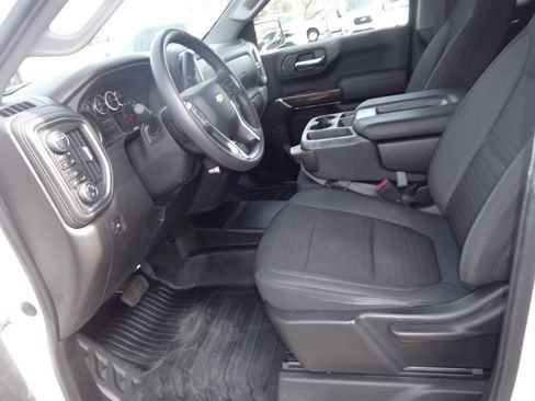 Used 2021 Chevrolet Silverado 1500 LT w/ Remote Start Package image 15