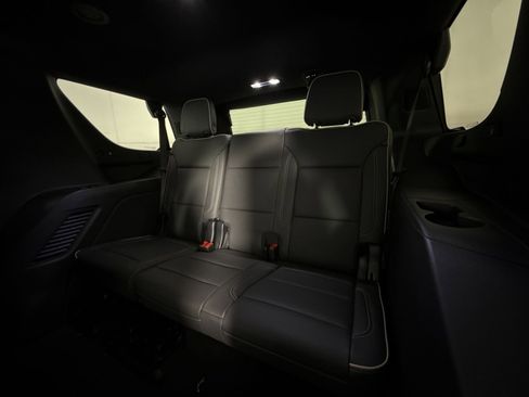 New 2026 GMC Yukon Elevation image 25