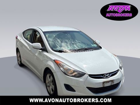 Used 2013 Hyundai Elantra GLS FWD image 1
