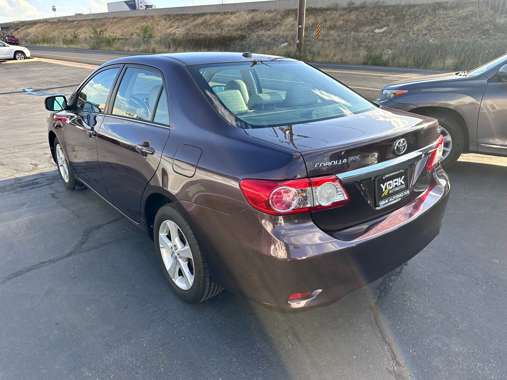 Used 2013 Toyota Corolla LE Special Edition FWD image 4
