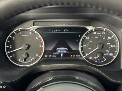 Used 2022 Nissan Rogue SV w/ SV Premium Package image 8