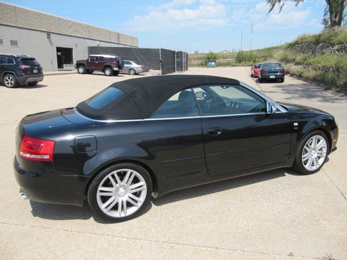 Used 2007 Audi S4 Cabriolet AWD/4WD image 7