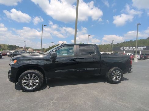 Used 2024 Chevrolet Silverado 1500 RST AWD/4WD image 8
