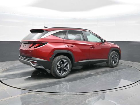 New 2026 Hyundai Tucson SEL image 8