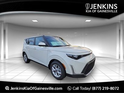New 2025 Kia Soul LX