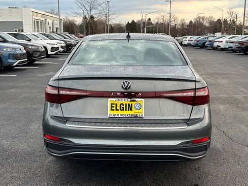 New 2026 Volkswagen Jetta SE FWD image 5
