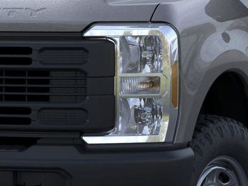New 2026 Ford F250 XL w/ XL Off-Road Package AWD/4WD image 43