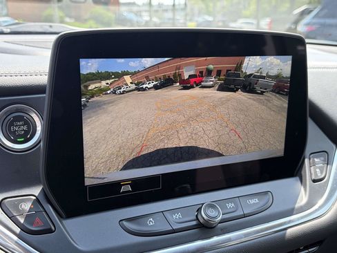 Used 2023 Chevrolet Blazer LT w/ Convenience Package FWD image 13