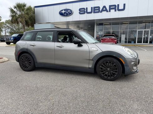 Used 2017 MINI Cooper Clubman S FWD image 2