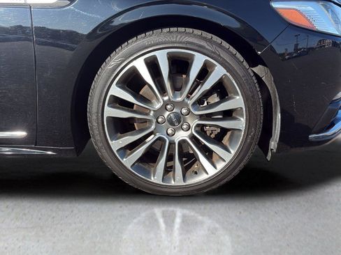 Used 2017 Lincoln Continental Select w/ Climate Package AWD/4WD image 51