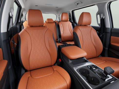 New 2026 Kia Carnival EX FWD image 11
