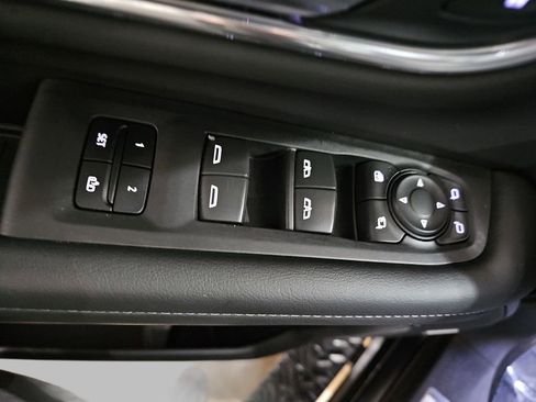 Certified 2022 Chevrolet Tahoe Z71 w/ Z71 Off-Road Package image 35