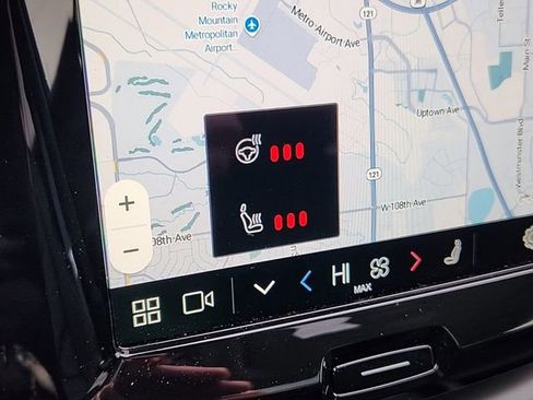 New 2025 Volvo XC60 B5 Plus w/ Climate Package image 22