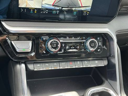 Used 2022 GMC Sierra 1500 Denali w/ Denali Reserve Package image 23