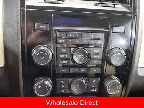 Used 2008 MAZDA Tribute i Sport image 19