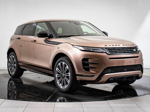 Used 2026 Land Rover Range Rover Evoque Dynamic SE AWD/4WD image 12