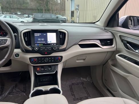 Used 2018 GMC Terrain Denali w/ Advanced Safety Package image 16