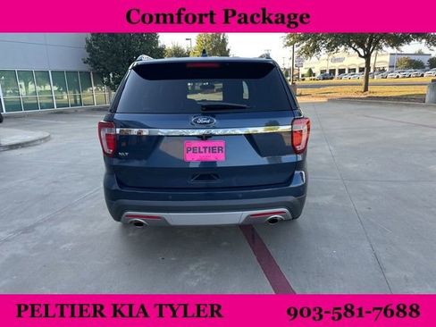 Used 2017 Ford Explorer XLT w/ Equipment Group 202A image 11