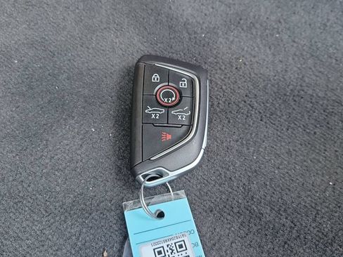 Used 2024 Chevrolet Corvette Stingray Preferred Cpe w/ Battery Protection Package RWD image 29