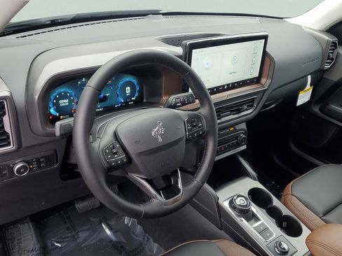 New 2025 Ford Bronco Sport Outer Banks image 18